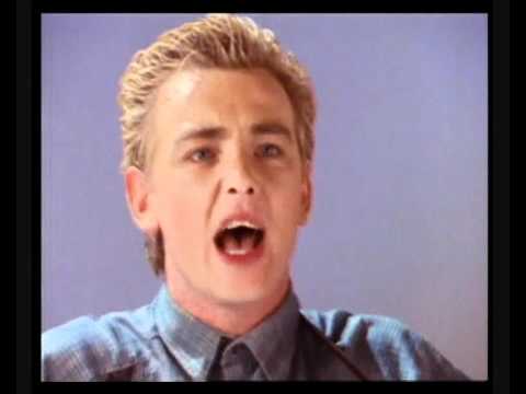 704b27084030f0e97ce3ce3e5953e9e5 It Bites - Calling All The Heroes - (1986) - wunschradio.fm | Musikwunsch kostenlos im Radio