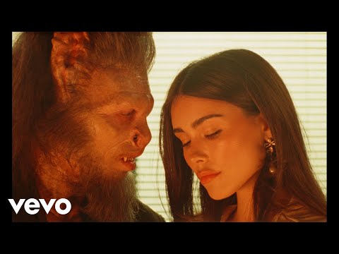 704b27084030f0e97ce3ce3e5953e9e5 Madison Beer - bad enough - (2026) - wunschradio.fm | Musikwunsch kostenlos im Radio