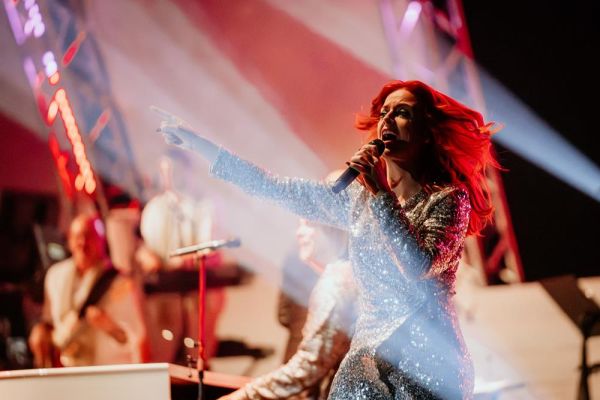 12_ABBAMANIA-THE-SHOW_Credit_Christian_Kaiser-35989209 Weihnachts-Gewinnspiel 2023 &ndash; wunschradio.fm | Musikwunsch kostenlos im Radio